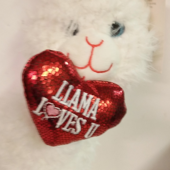 🥰 White Valentine Llama U R A Llama Fun Stuff Plush Animal 💕 NWT - Picture 2 of 4